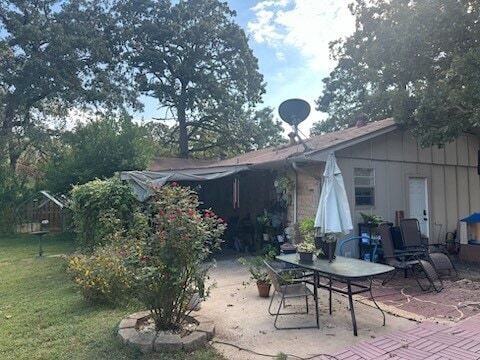 2902 W Day St in Denison, TX - Building Photo - Building Photo