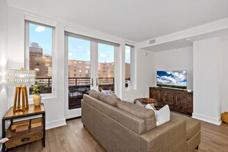 1800 Massachusetts Ave NW in Washington, DC - Building Photo - Building Photo