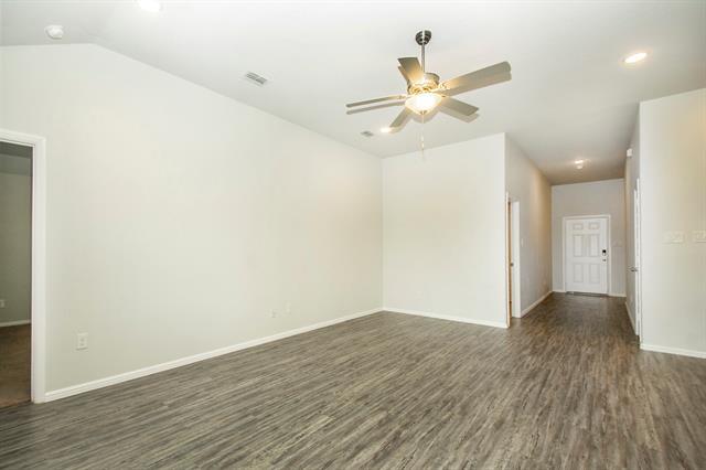 8840 Landergin Mesa Dr in Fort Worth, TX - Building Photo - Building Photo