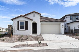 815 W Finch Dr in Queen Creek, AZ - Building Photo