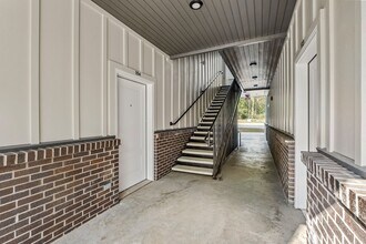 Bacardi on the Hill | Fayetteville Living in Fayetteville, AR - Foto de edificio - Interior Photo