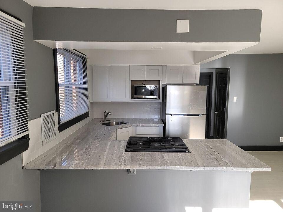 8305-7 Michener Ave-Unit -D in Philadelphia, PA - Building Photo