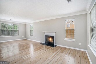 7023 Grinder Dr in Austell, GA - Building Photo - Building Photo