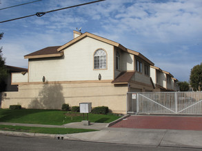 3323 Baldwin Park Blvd in Baldwin Park, CA - Building Photo - Building Photo