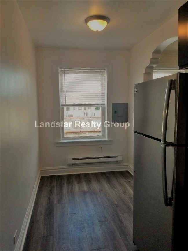 2936 W Palmer St-Unit -408 in Chicago, IL - Building Photo - Building Photo