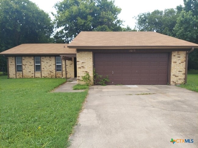 property at 1613 Richard Dr