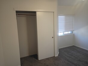 9582 Sunlight Ln in Elk Grove, CA - Building Photo - Building Photo