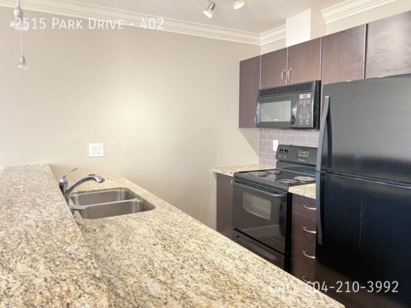2515 Park Dr in Abbotsford, BC - Building Photo - Building Photo
