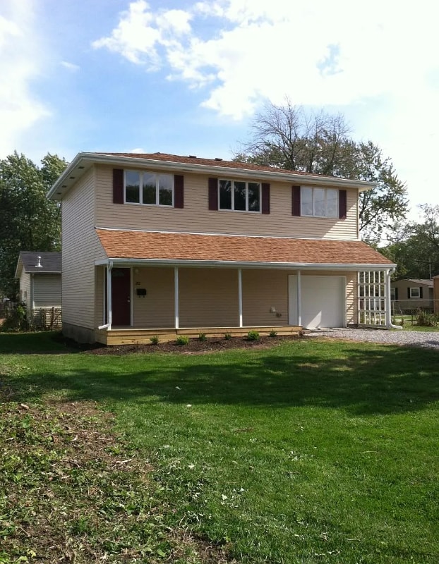 property at 712 N Jackson St