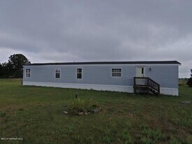 1324 Augusta Dr NE in Bemidji, MN - Building Photo