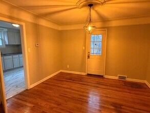 16529 Pinehurst St in Detroit, MI - Building Photo - Building Photo