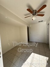 32606 Rd 124 in Visalia, CA - Building Photo - Building Photo