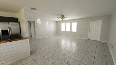 2837 SW 1st Terrace in Cape Coral, FL - Building Photo - Building Photo