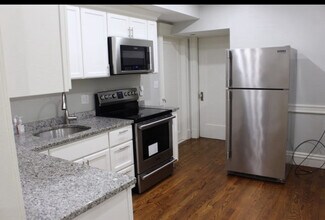 464 Commonwealth Ave, Unit 25 in Boston, MA - Foto de edificio - Building Photo