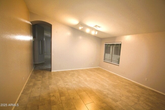 14129 N 133rd Dr in Surprise, AZ - Building Photo - Building Photo