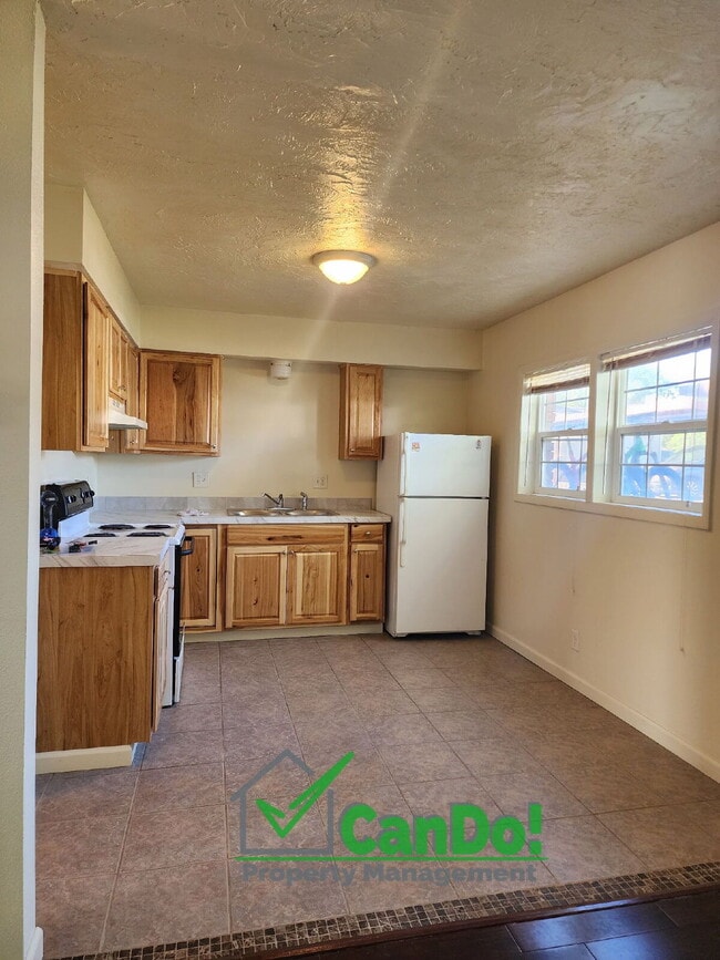 260 Carol Dr in Blackfoot, ID - Building Photo - Building Photo