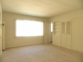 945 Gayley, Inc in Los Angeles, CA - Foto de edificio - Building Photo