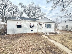 5011 Lillie St in Fort Wayne, IN - Building Photo