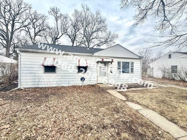 property at 5011 Lillie St