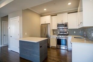 78 Main St in Dobbs Ferry, NY - Building Photo