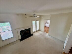 3202 Oaktree Ct NW in Duluth, GA - Building Photo - Building Photo