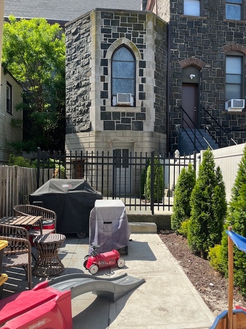 property at 335 7th St