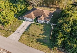 234 Pullman St in Lehigh Acres, FL - Building Photo - Building Photo
