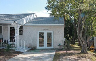 1079 W Magnolia St in Clermont, FL - Building Photo
