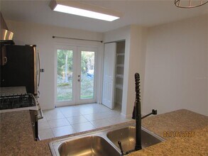 506 6th Ave NW in Largo, FL - Building Photo - Building Photo