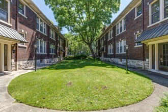 1711 18th Ave S in Nashville, TN - Building Photo - Building Photo
