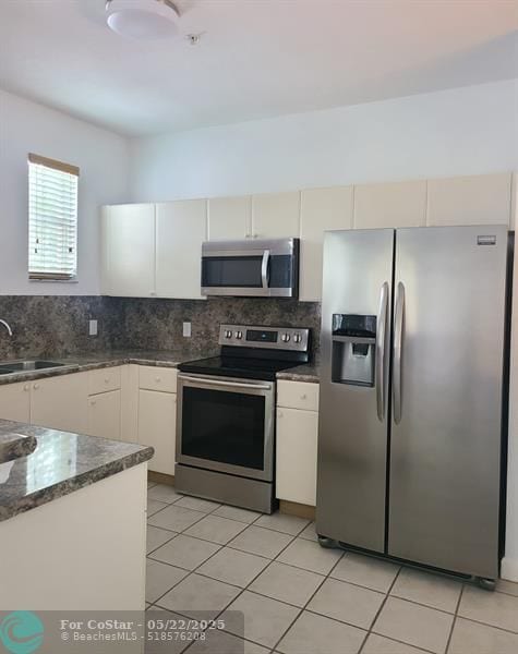 property at 2659 Carambola Cir N