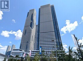 195 Commerce St in Vaughan, ON - Building Photo