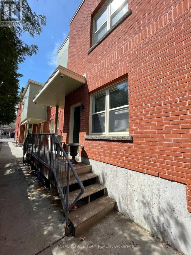 192 Stanley Ave in Ottawa, ON - Building Photo - Building Photo