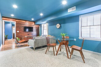 1810 Moss St in New Orleans, LA - Building Photo - Building Photo