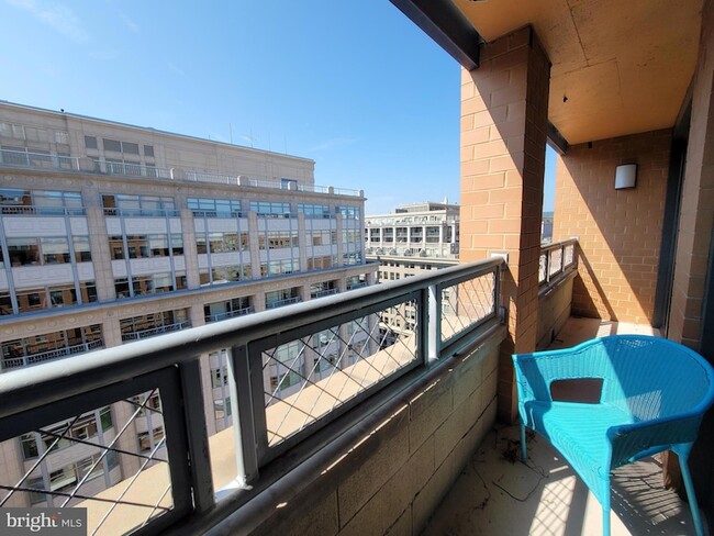 631 D St NW, Unit 1132 in Washington, DC - Building Photo - Building Photo