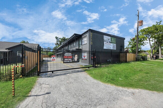 property at 2110 Melbourne St