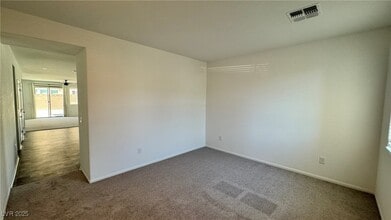 6931 Feather Hl St in North Las Vegas, NV - Building Photo - Building Photo