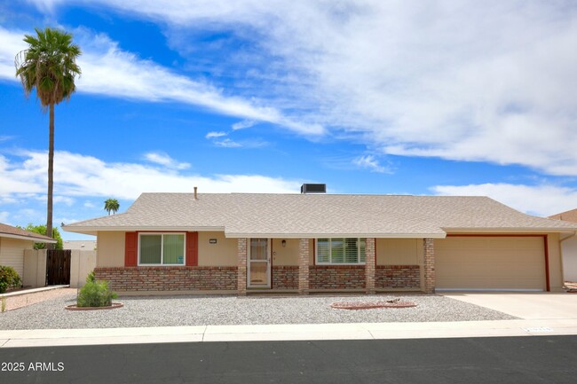property at 10319 W Floriade Dr