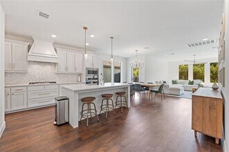 5244 Ranchero Trl in Benbrook, TX - Building Photo - Building Photo