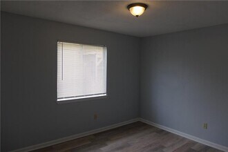 1605 Onion Creek Village Dr in Round Rock, TX - Building Photo - Building Photo