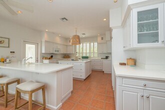 4040 Loomis Ave in Boca Grande, FL - Building Photo - Building Photo