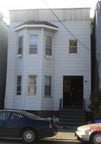 185 Quail St Apartments