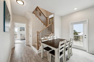 14146 Miramar Dr in Galveston, TX - Building Photo - Building Photo