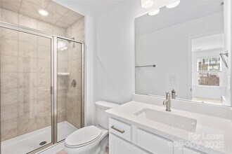 3240 Stelfox St in Charlotte, NC - Building Photo - Building Photo
