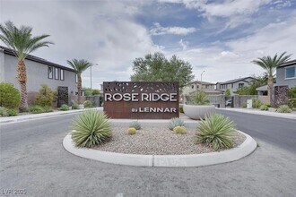 932 Lotus Falls St in Henderson, NV - Building Photo - Building Photo
