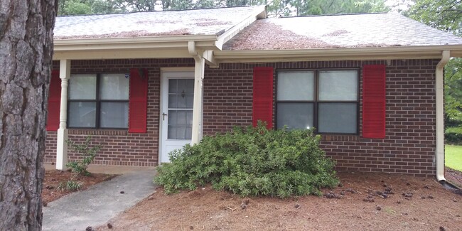 property at 103 Kimberly Way SW