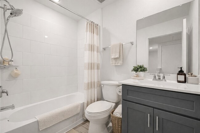 property at 318 Maple Bark Trl