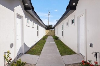 18 Monaco Dr in San Juan, TX - Building Photo - Building Photo