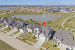 27302 Blue Sand Dr in Katy, TX - Building Photo