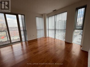 25 Cole St in Toronto, ON - Building Photo - Building Photo